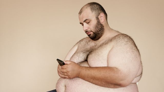 layar hp berlebihan menyebabkan obesitas
