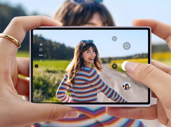 samsung galaxy fold 8 kamera